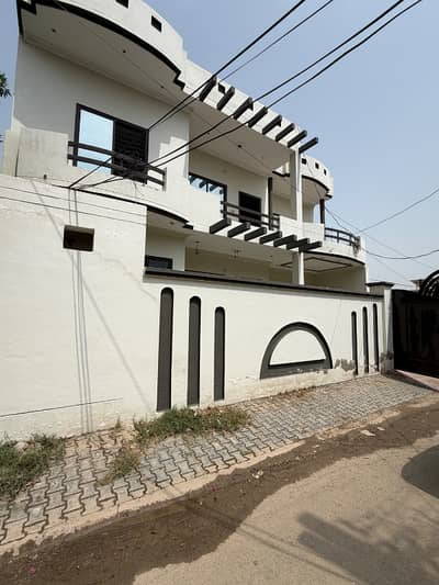 Corner house 6/7 year old house for sale investor rate