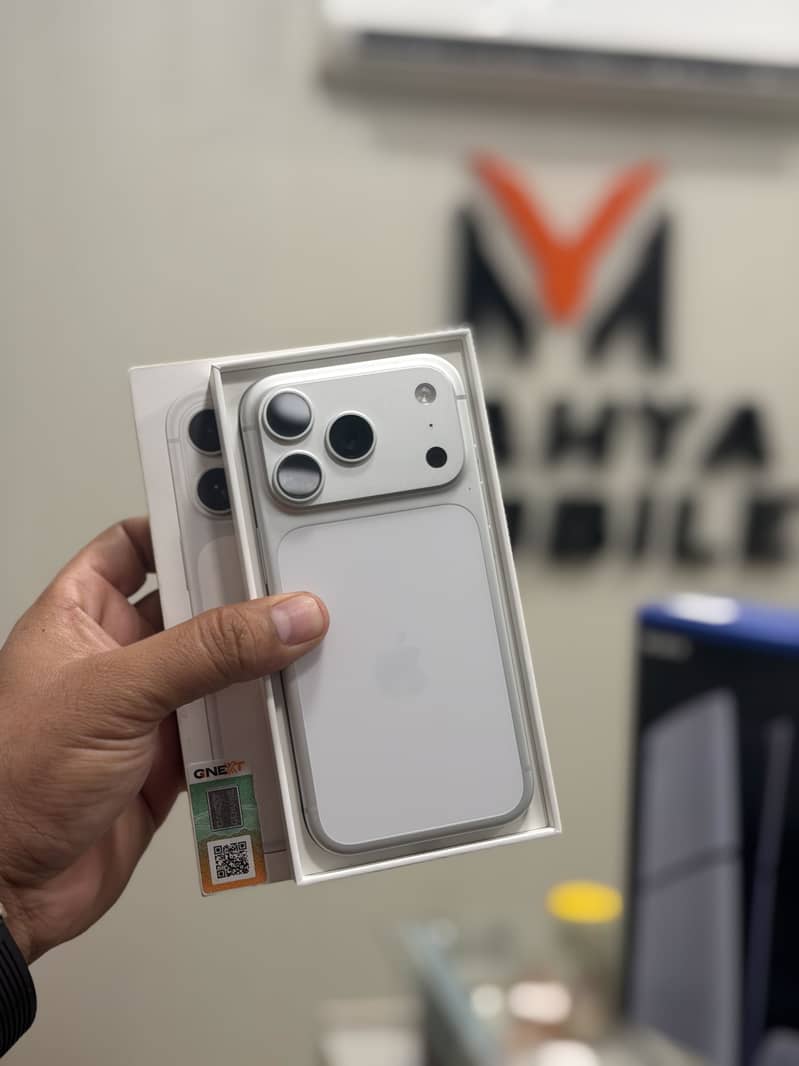 iPhone 17 Pro 0