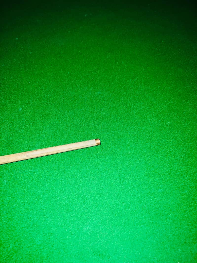 snooker cue 1