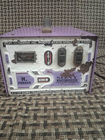 220v to 110v 2000 watt Converter