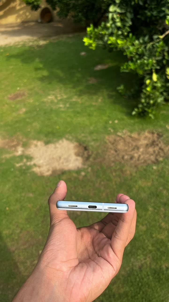 Google Pixel 7a 1