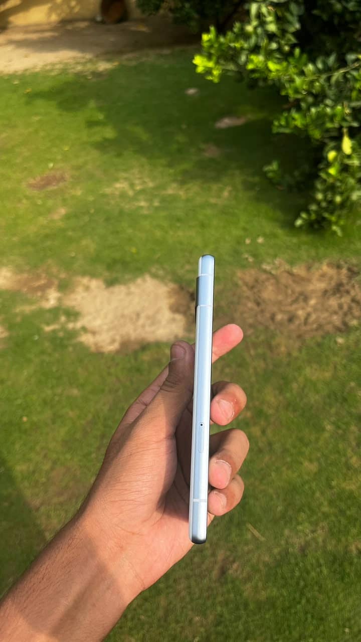 Google Pixel 7a 3