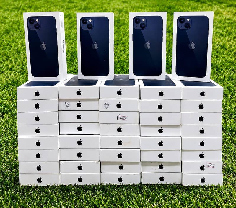 Apple iPhone 13 1