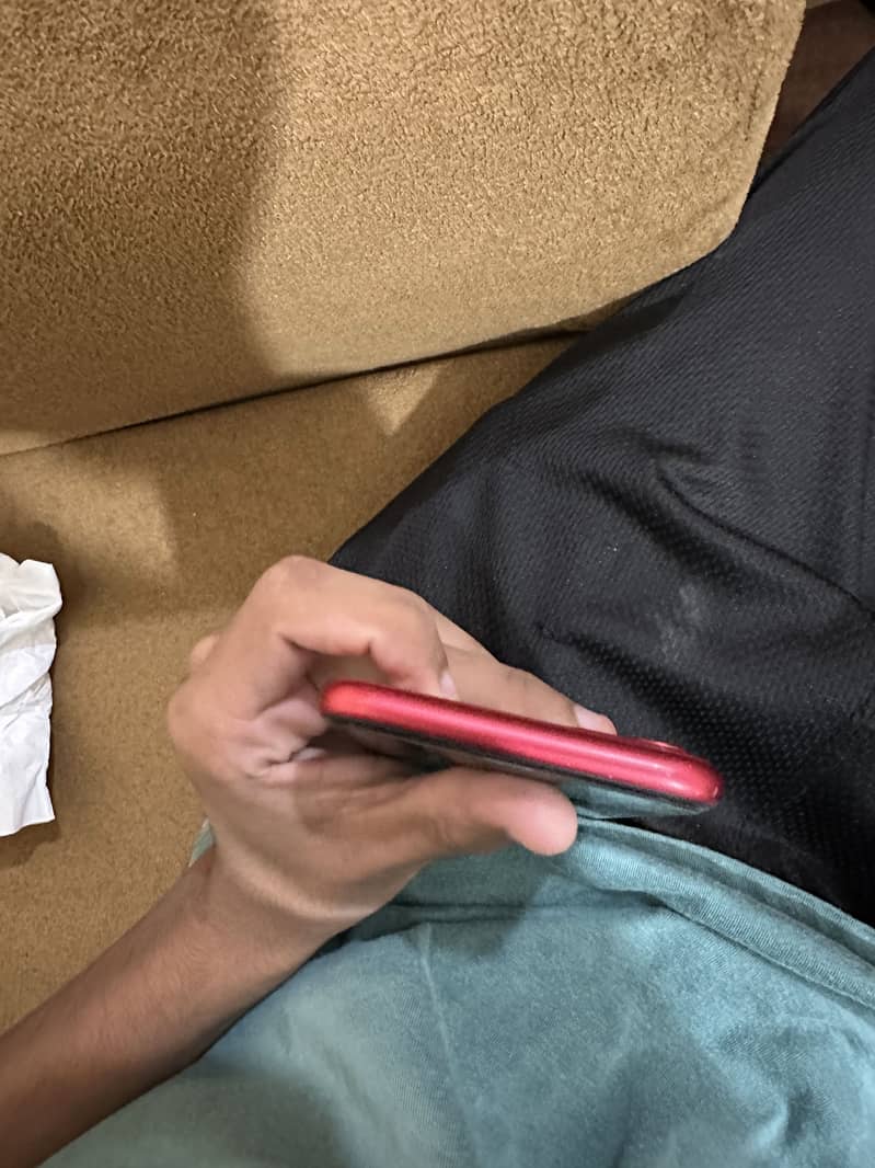 Apple iPhone 11 5