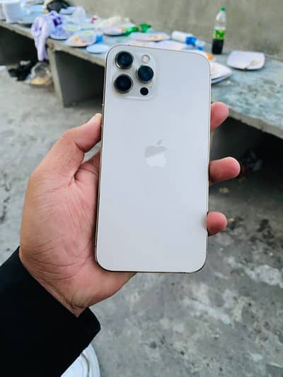 Apple iPhone 12 Pro Max white