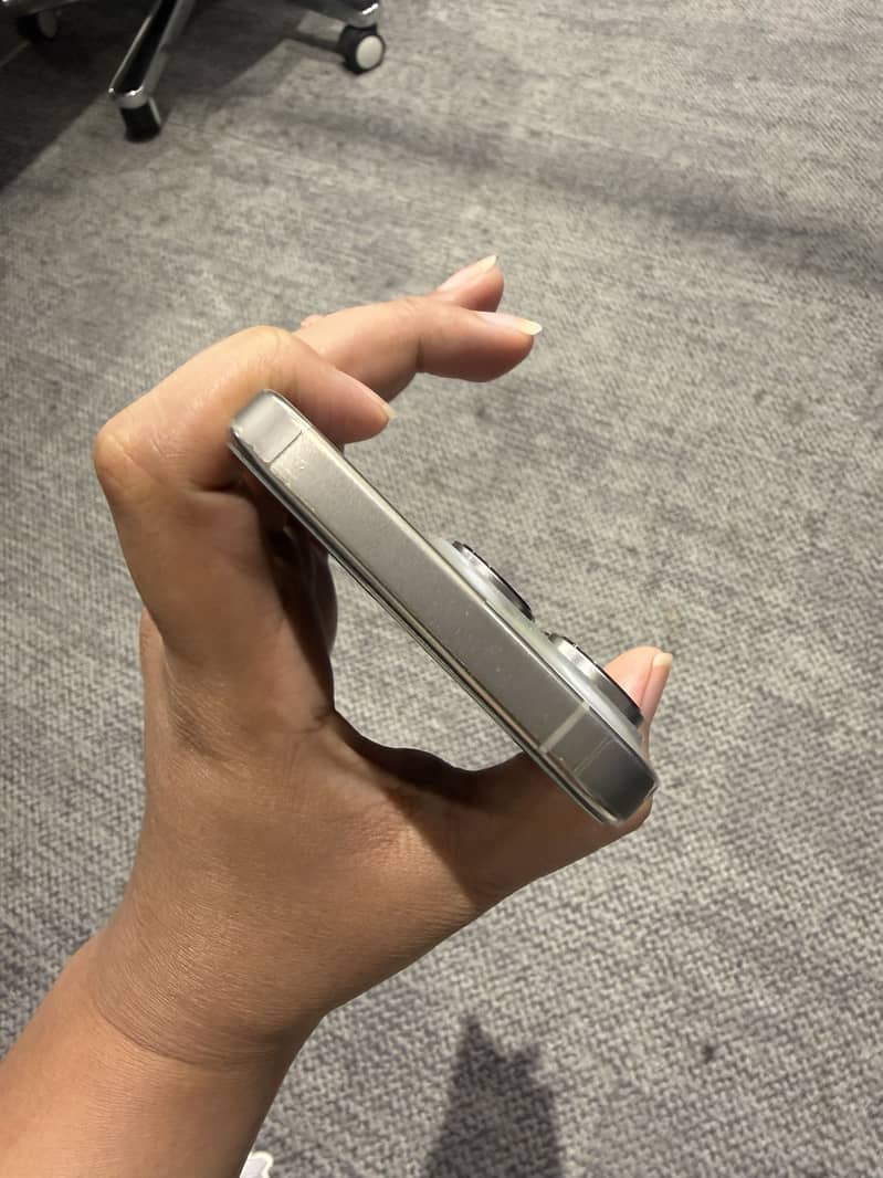 16 pro 0