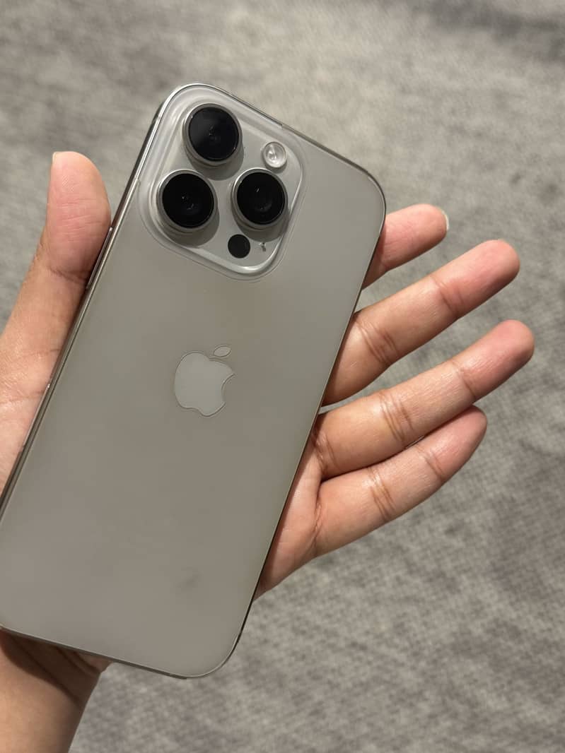 16 pro 1