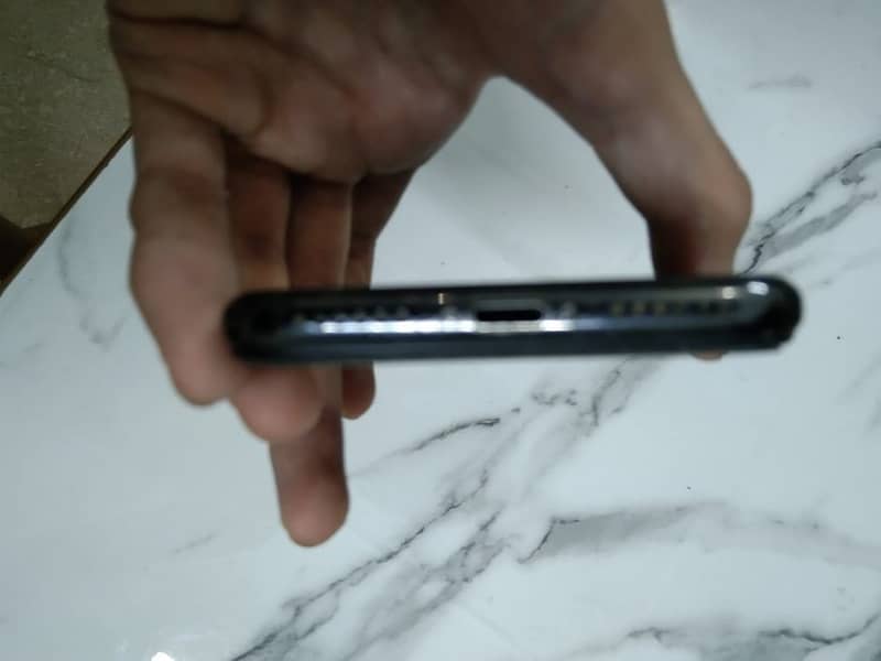 Apple iPhone X 2