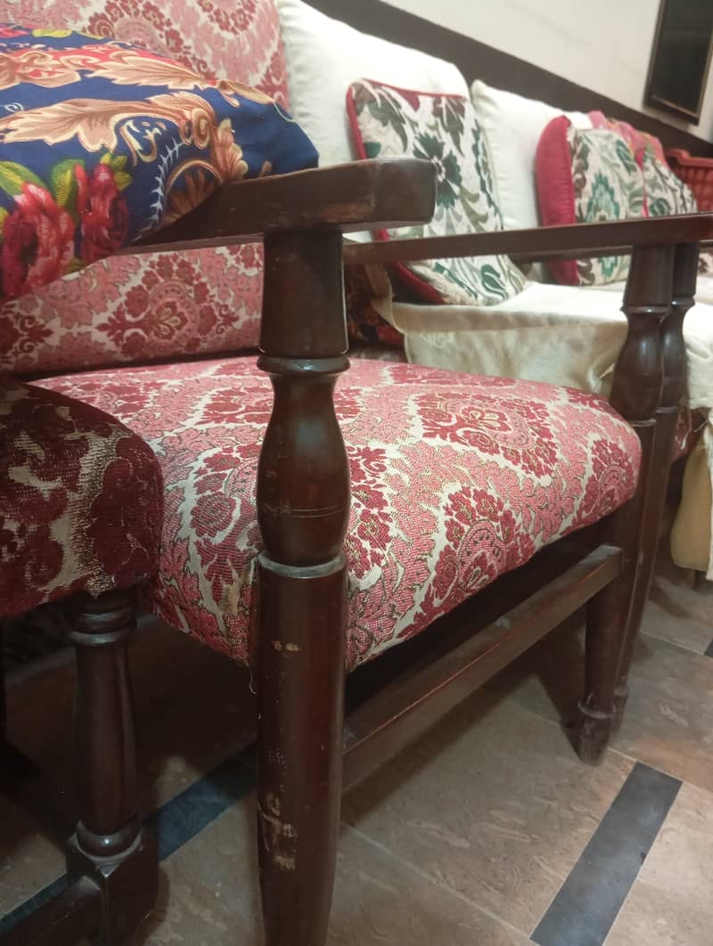 dining table with chairs 1