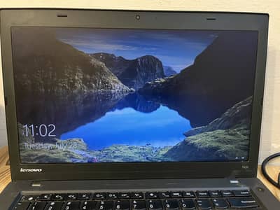 Lenovo ThinkPad T450 | Core i5 5th Gen | 8GB RAM | 180GB Intel SSD