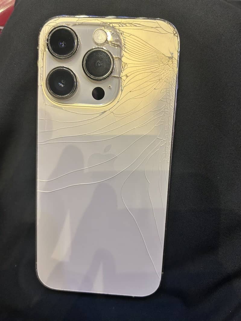 Apple iPhone 14 Pro 0