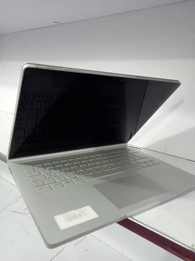 Microsoft surface 3. . 8/256 Mvnv chip