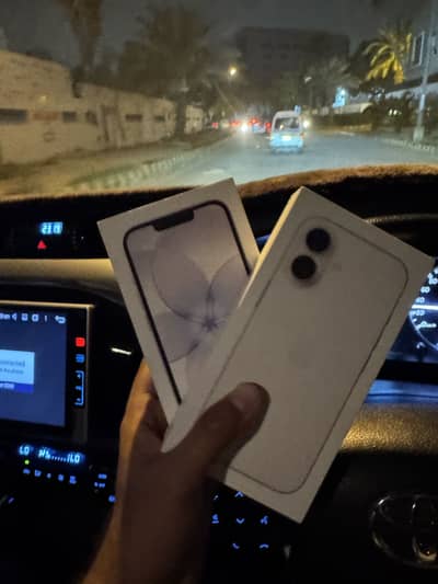Iphone 17 Jv , 17E Box pack Non active