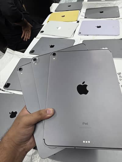 iPad Pro 2018 11” & 12.9” Both Sizes Available | Fresh Stock