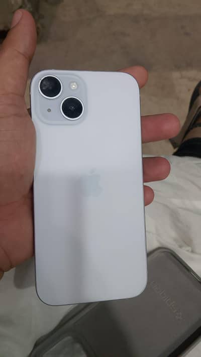 Apple iPhone 15