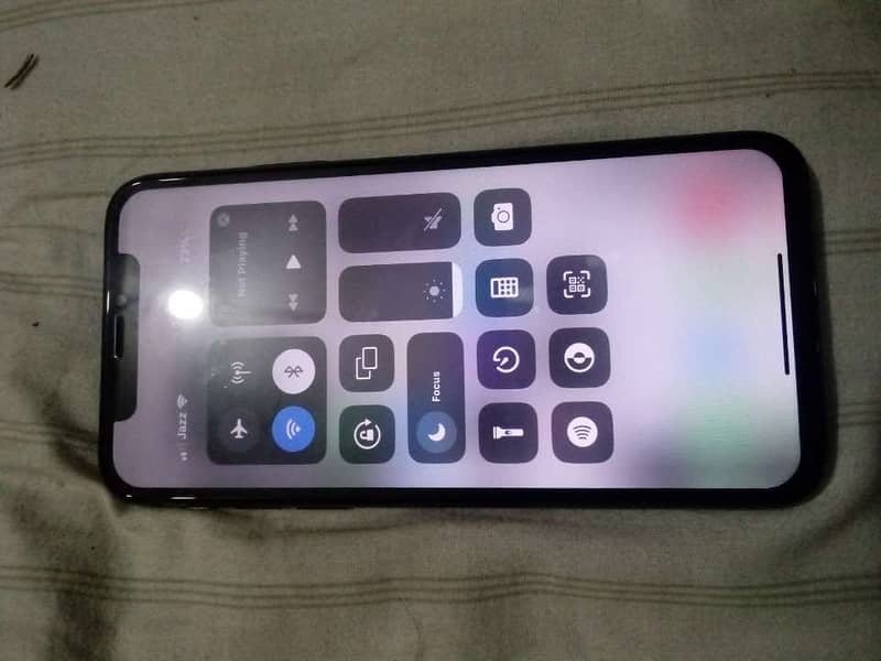 Apple iPhone X 1