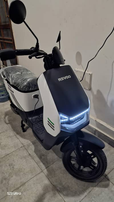 Revoo A10 for sale