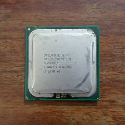 Intel Core 2 Quad Q6600 Processor (LGA 775)