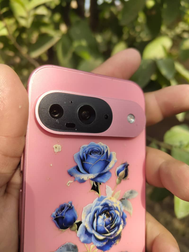 Google Pixel 9 12