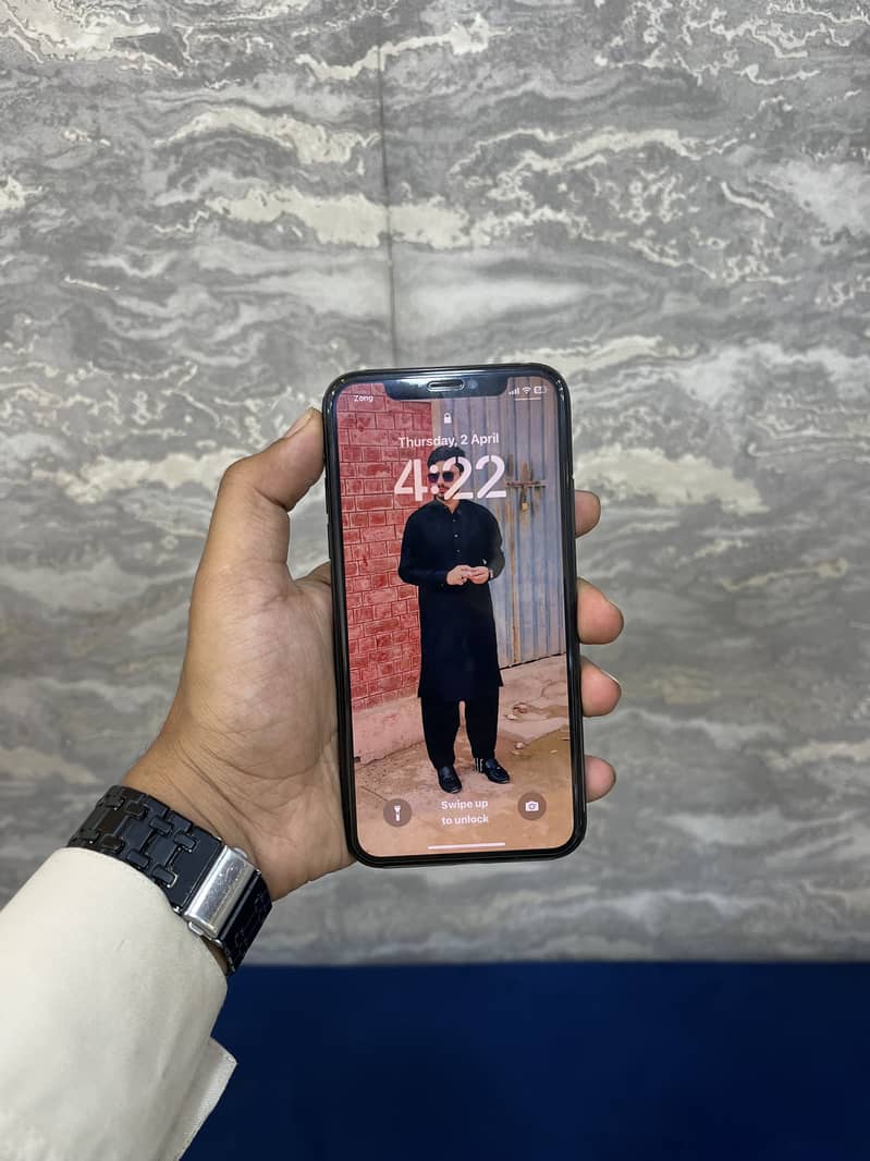 Apple iPhone X 2