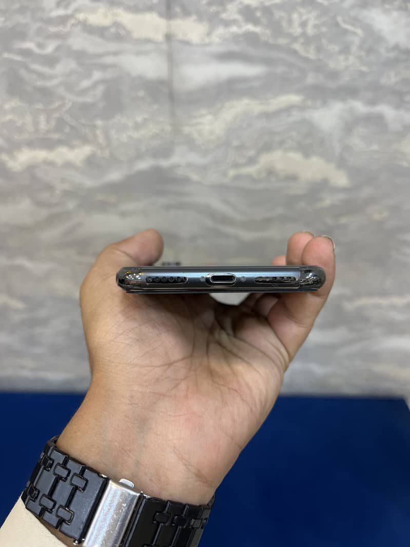 Apple iPhone X 7