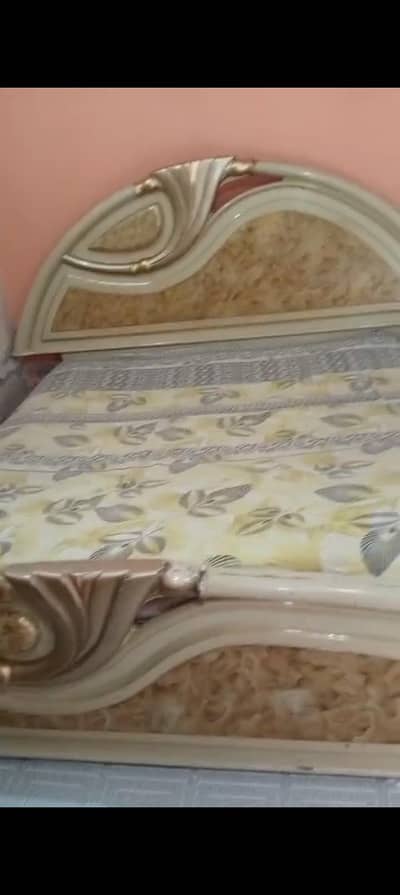 bed side table 2 or dresing
