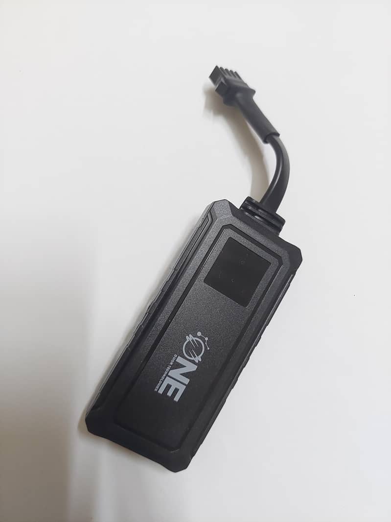 AOT20 Mini GPS Tracker 1