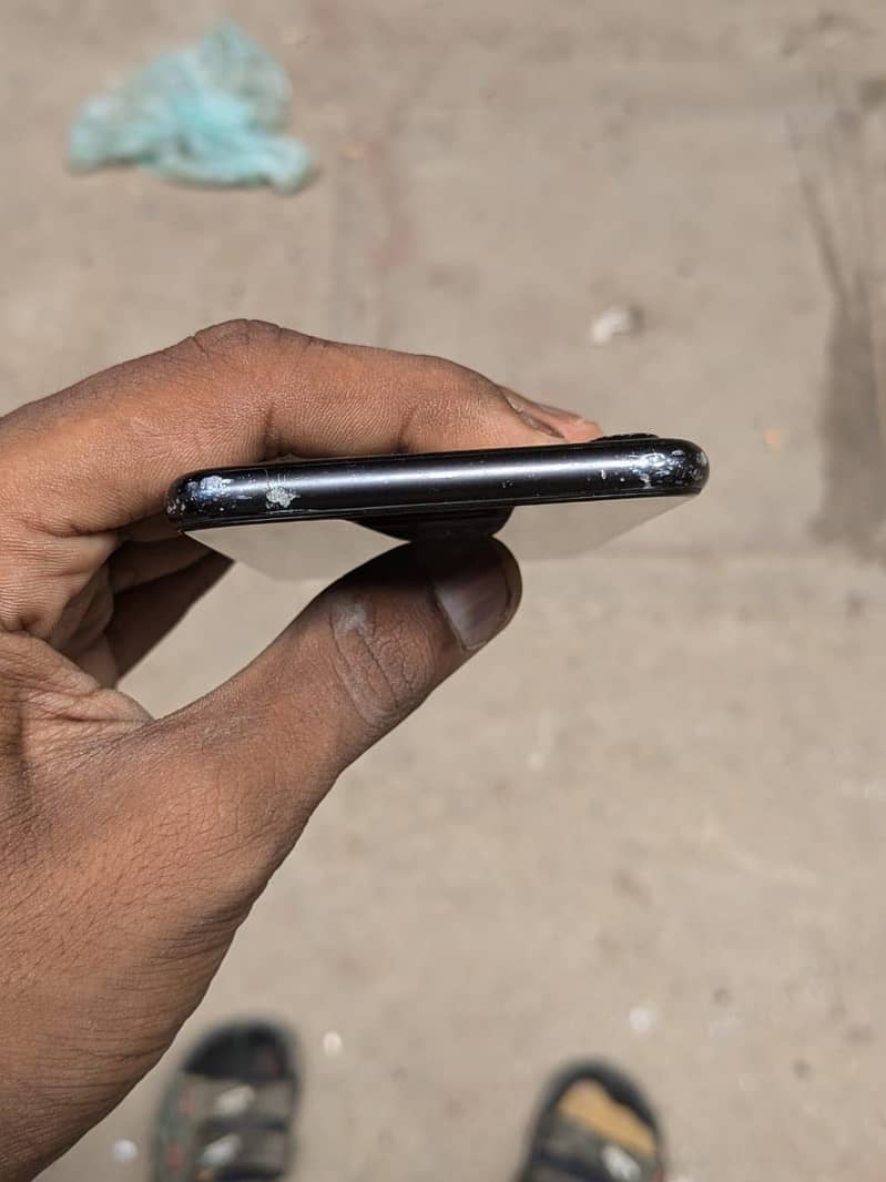 Apple iPhone 7 1