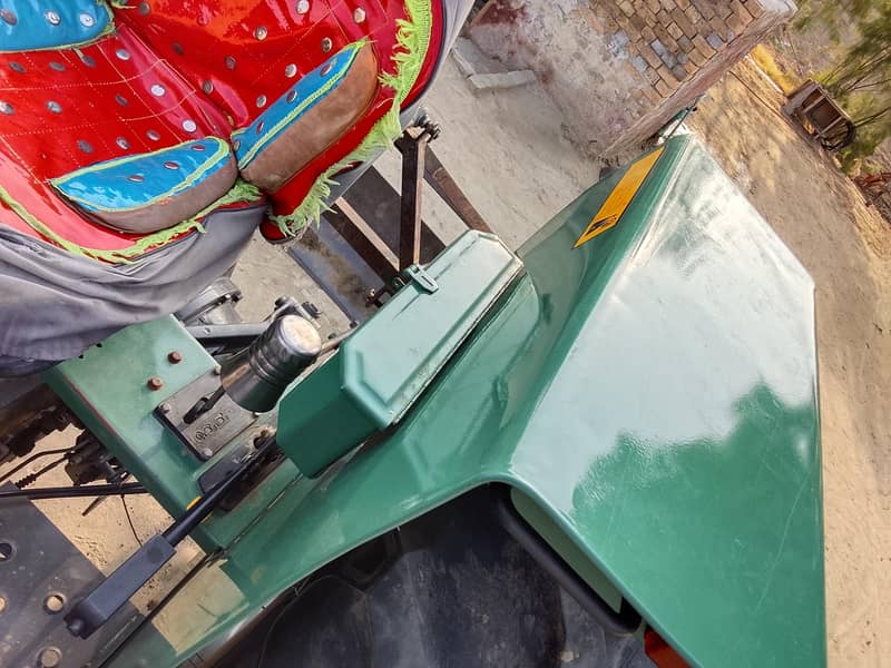 tractor 385 13
