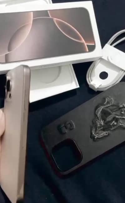 Apple iPhone 16 Pro Max