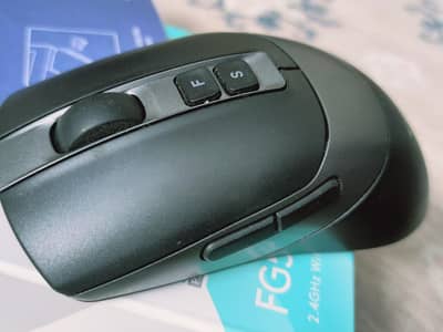 DEAL PRICE. . . A4TECH FG50S PLUS WIRELESS MOUSE 2.4GHZ 3200DPI