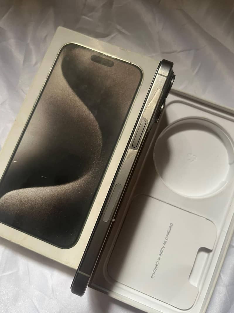 IPhone 15 Pro Max 6