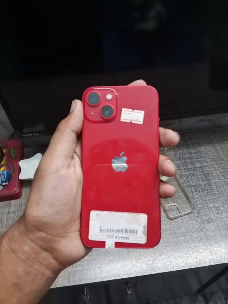 Apple iPhone 13 3