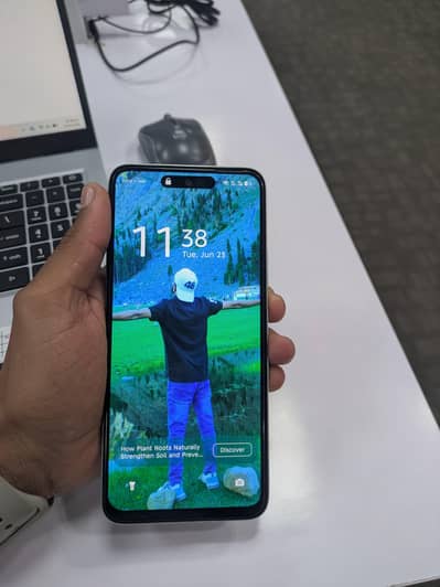 Infinix Hot 60i (8+8 256 GB)