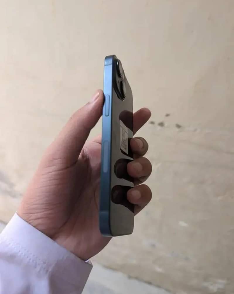 Apple iPhone 14 1