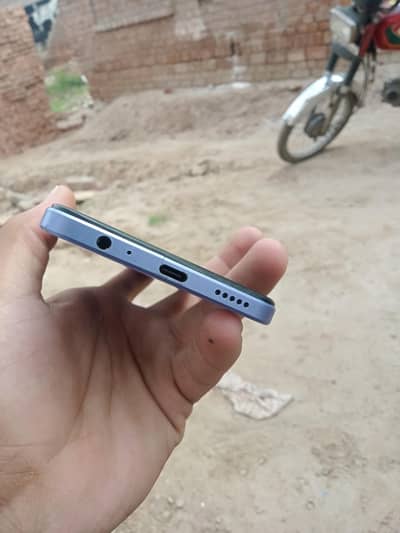 Vivo Y17s