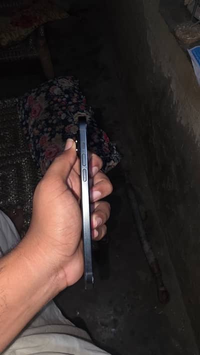 Apple iPhone 15 plus