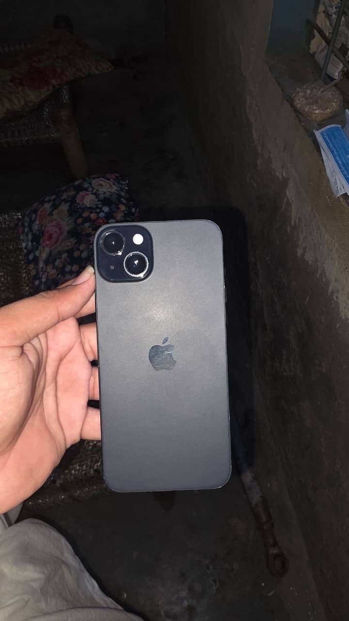 Apple iPhone 15 plus 1