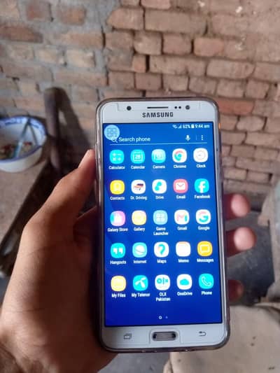 Samsung Mobile J7 2016