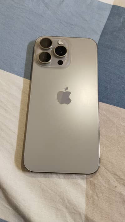 Apple iPhone 15 Pro Max