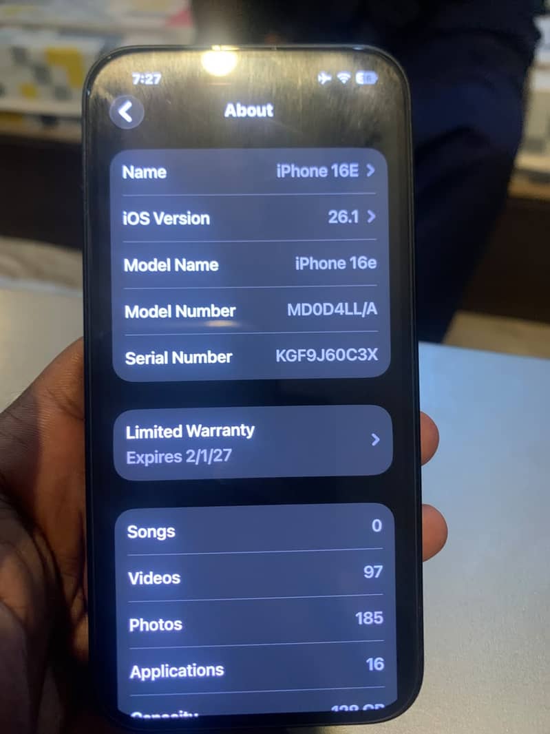 iphone 16e (jv) 5