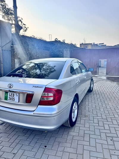 Toyota Premio 2013