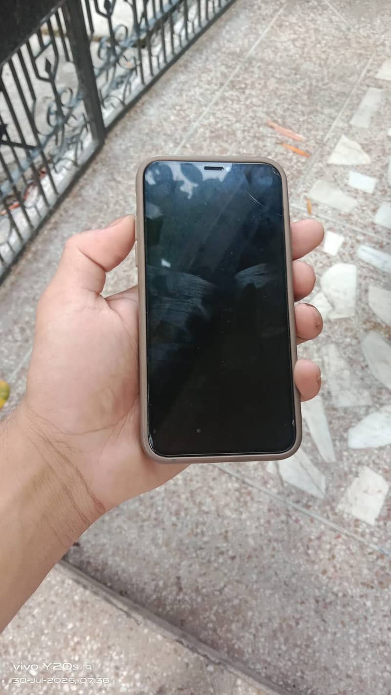 Apple iPhone X 2