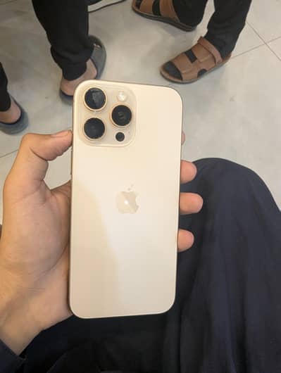 Apple iPhone 16 Pro Max