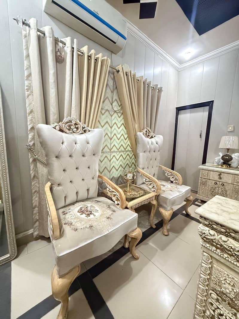 chair set with table 0