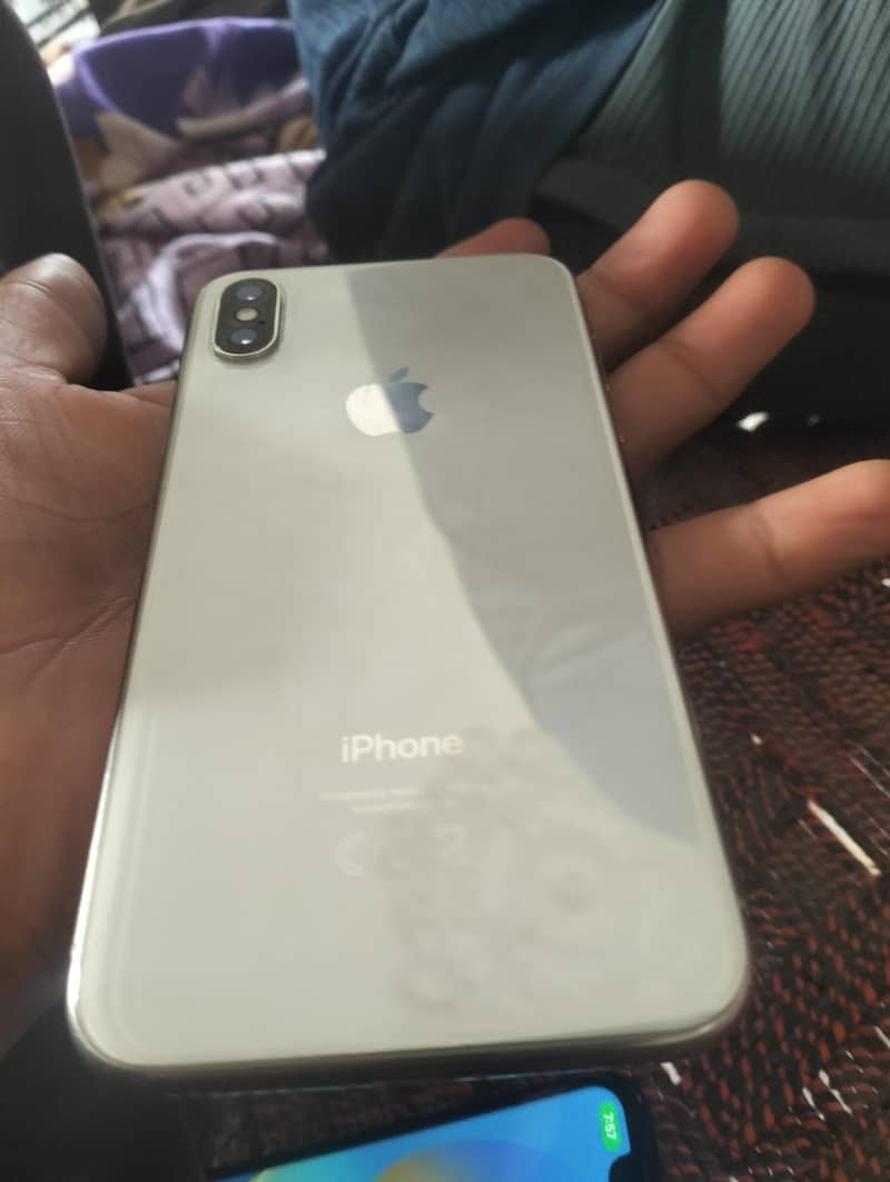 Apple iPhone X 0