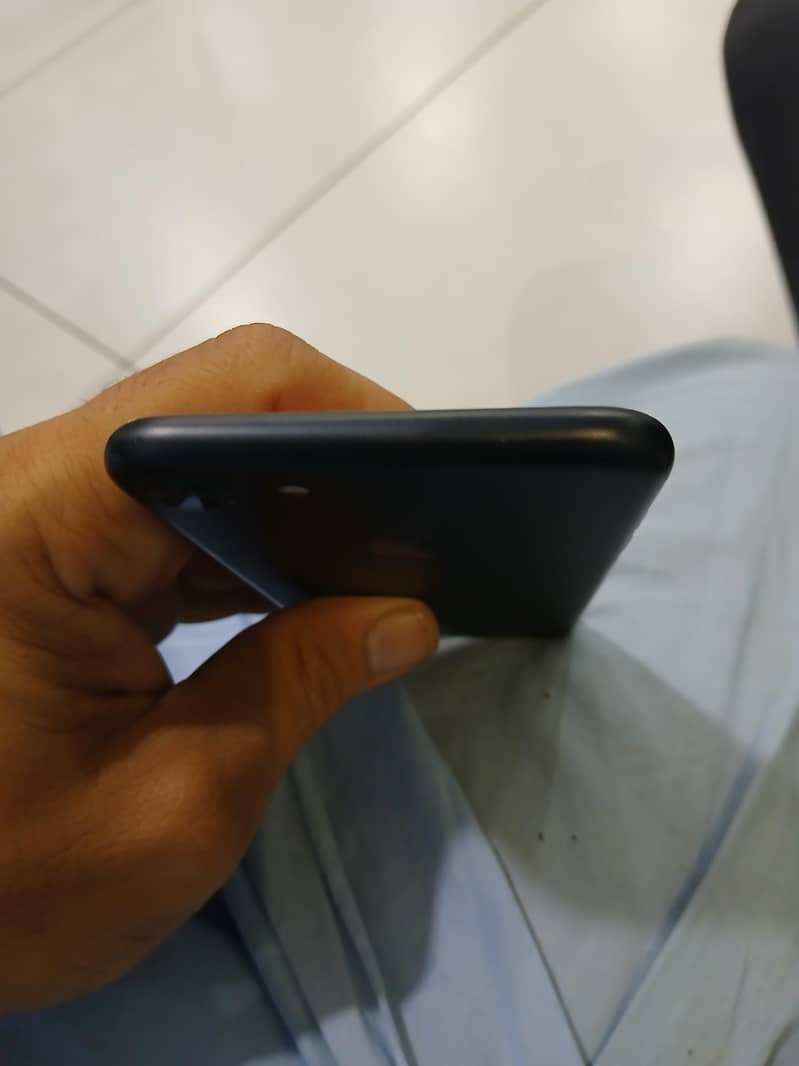 Apple iPhone 7 6