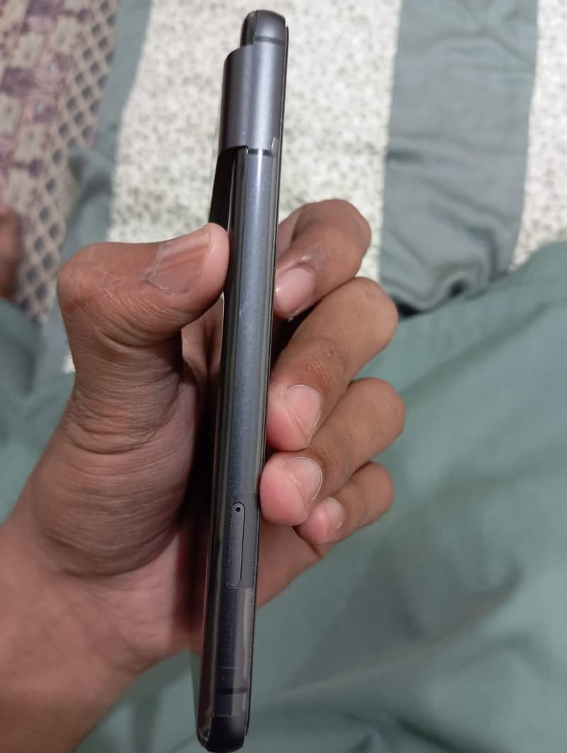 Google Pixel 8 3