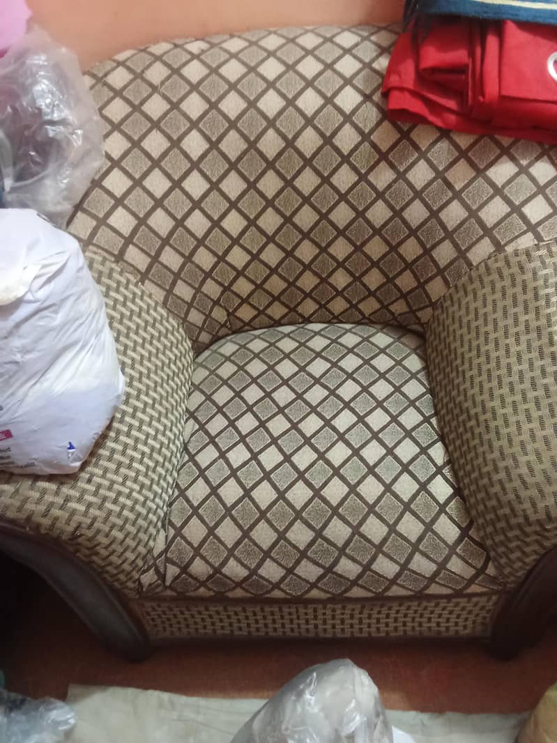 7 seater sofa 1