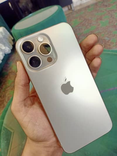Apple iPhone 15 Pro Max 256GB JV